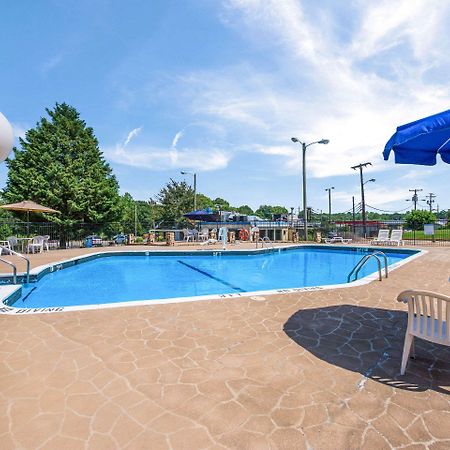 Quality Inn Gastonia Εξωτερικό φωτογραφία