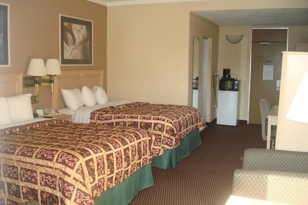 Quality Inn Gastonia Εξωτερικό φωτογραφία