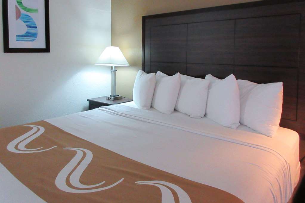 Quality Inn Gastonia Δωμάτιο φωτογραφία