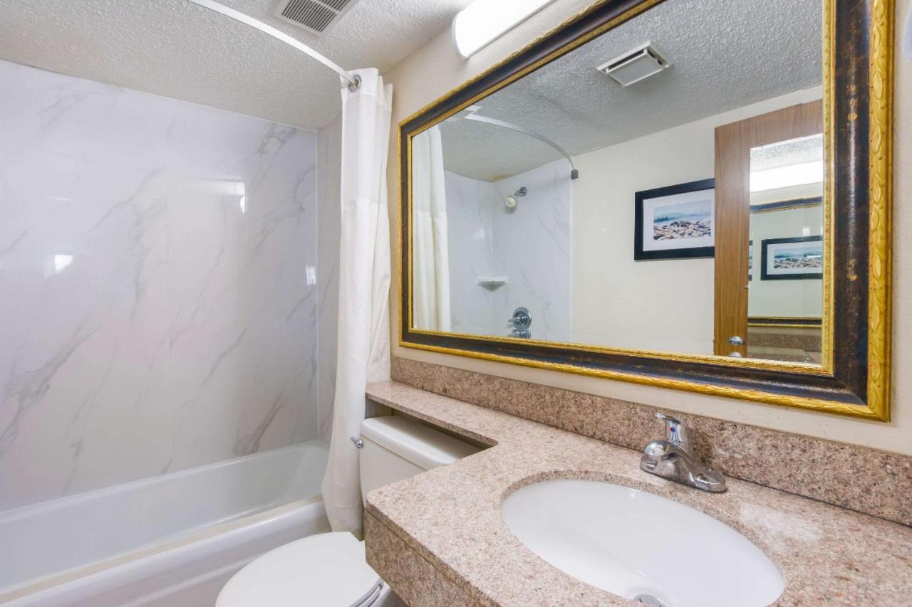 Quality Inn Gastonia Εξωτερικό φωτογραφία